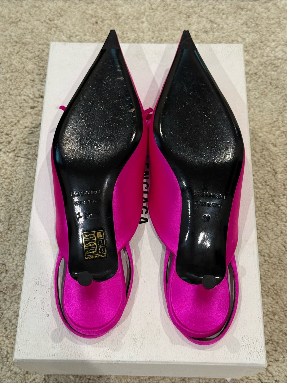 Balenciaga Fuchsia Pointed-Toe Satin Mules 
with Bow IT 37 - Picture 9 of 15